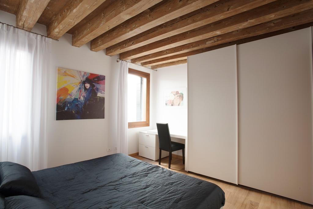 The Lion'S House Apt1 Veneza Quarto foto