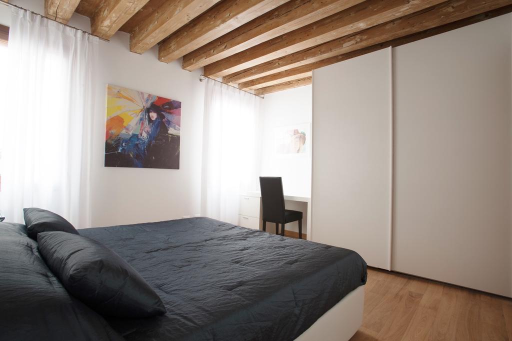 The Lion'S House Apt1 Veneza Quarto foto